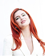 bellathornedaily_timeisup_premiere_rome_281229.jpg