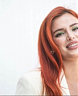 bellathornedaily_timeisup_premiere_rome_283229.jpg