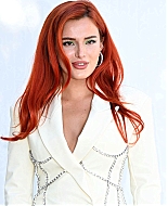 bellathornedaily_timeisup_premiere_rome_28329.jpg