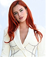 bellathornedaily_timeisup_premiere_rome_283629.jpg