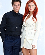 bellathornedaily_timeisup_premiere_rome_289129.jpg