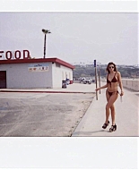galoremag_bellathornedaily_281329.jpg